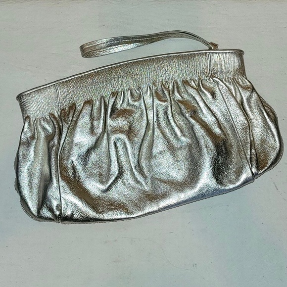 Banana Republic Large Clutch - Picture 2 of 7